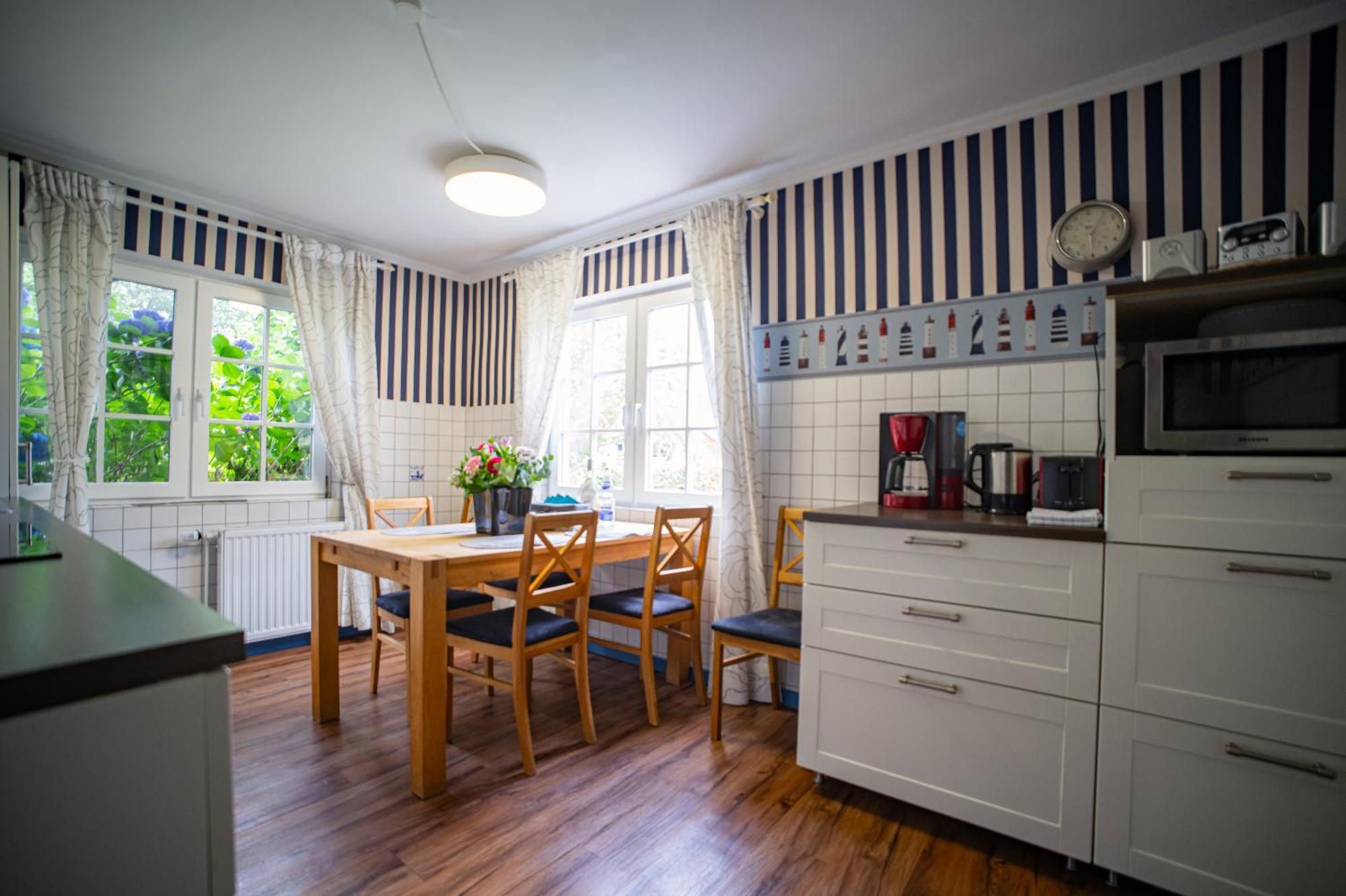 Haus Am Leuchtturm Apartment Пелворм Екстериор снимка